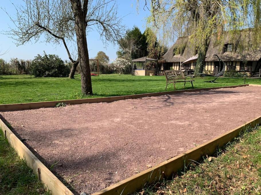 Saint-Philbert-sur-Risle Chaumiere Familiale Weekend & Vacances Paisible מראה חיצוני תמונה