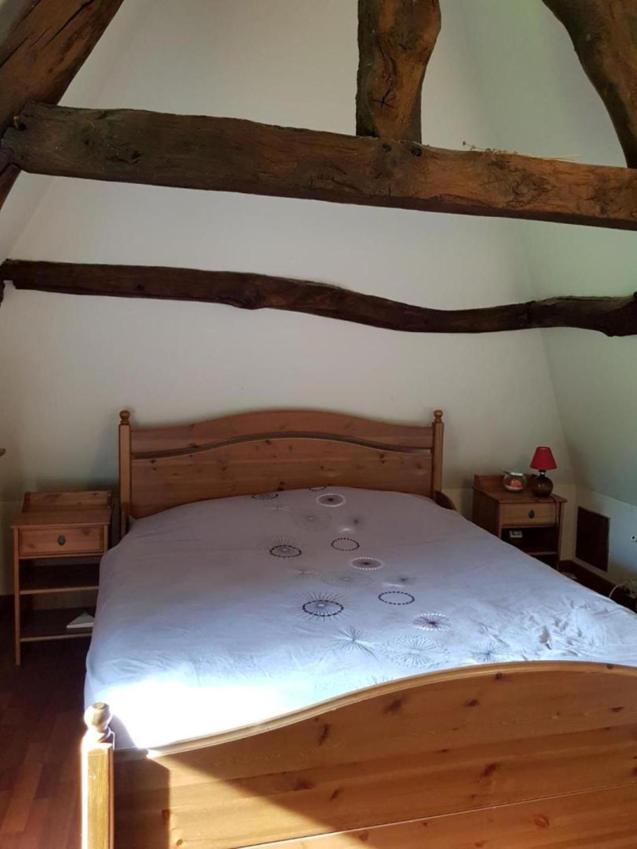 Saint-Philbert-sur-Risle Chaumiere Familiale Weekend & Vacances Paisible מראה חיצוני תמונה